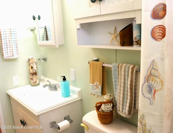 $2,200 | 2796 Glory Circle, Melbourne Beach, FL 32951