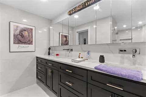 $275,000 | 3883 Turtle Creek Boulevard, Unit 2101, Dallas, TX 75219