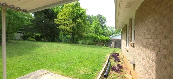$1,900 | 2866 Manor Court, Snellville, GA 30078