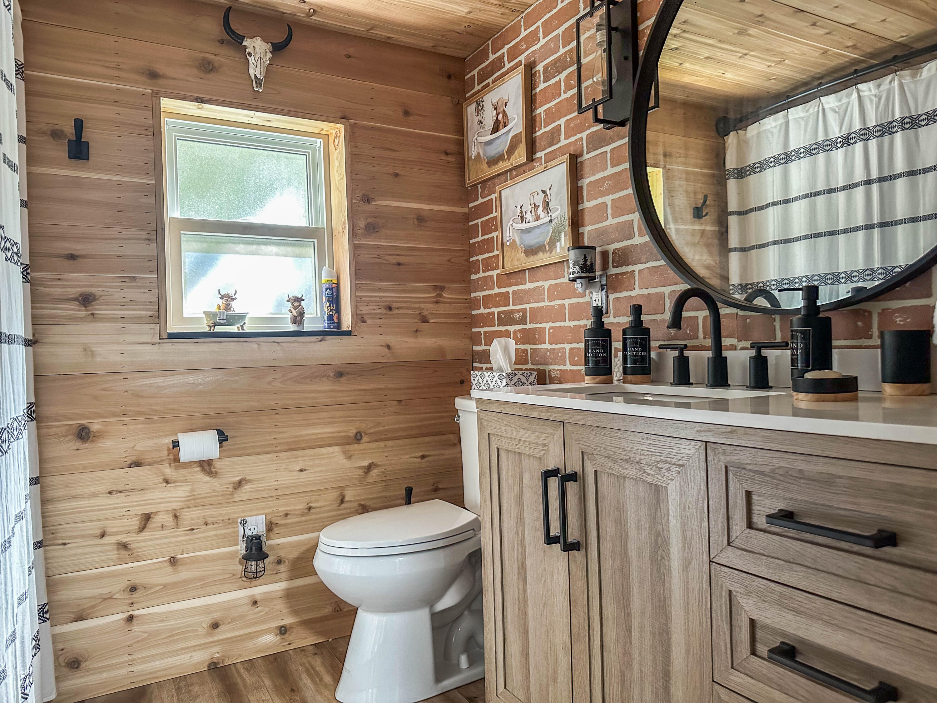 10450 North Tuttle Road Free Soil, MI 49411 - Photo 17 of 35 Bathroom