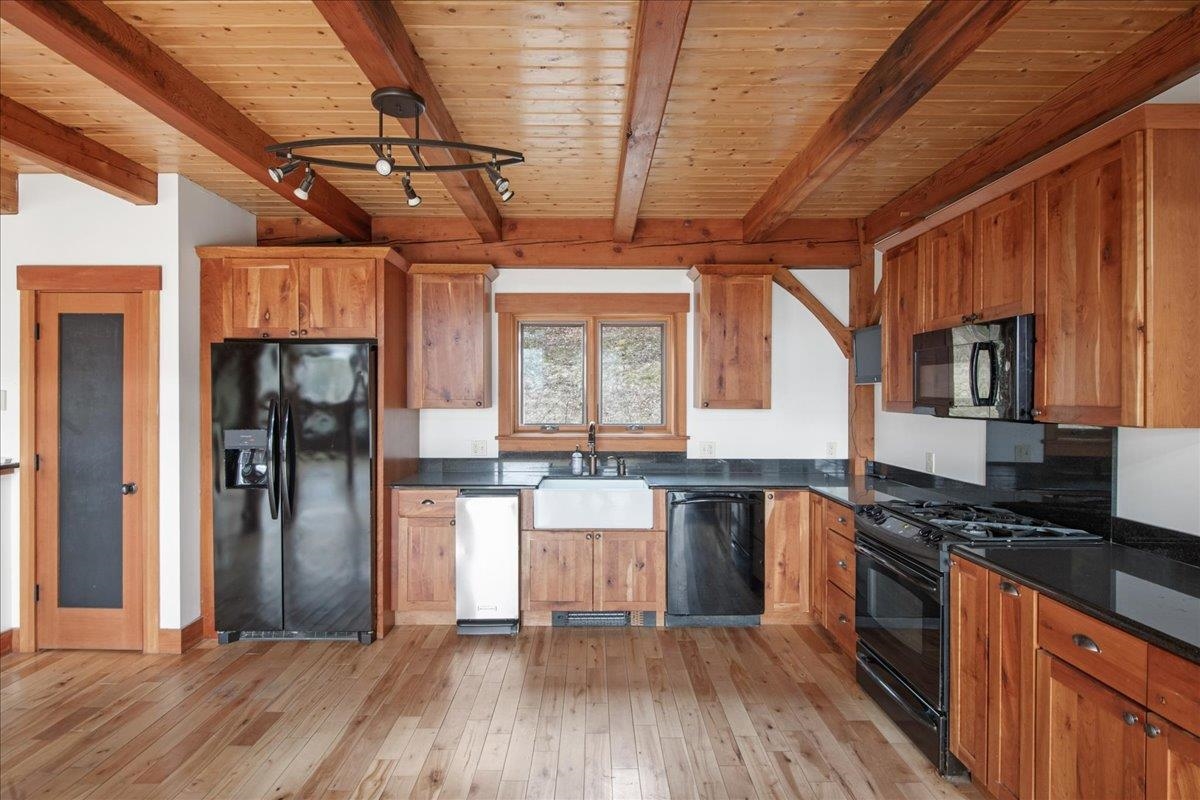 379 Upper French Hill Road Johnson, VT 05656 - Photo 5 of 53