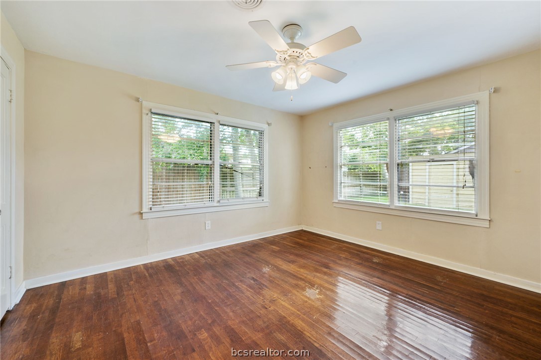 110 North Gordon Street Bryan, TX 77802 - Photo 10 of 18