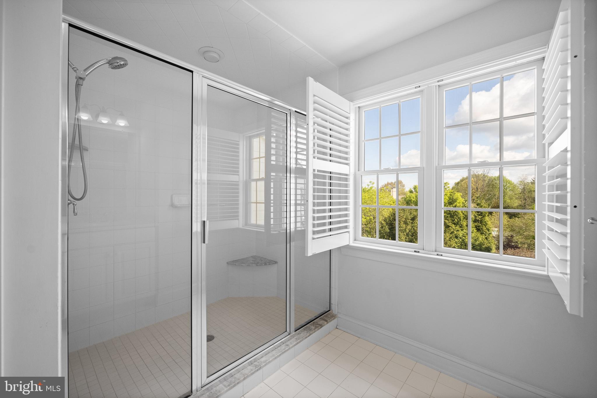 360 Trillium Lane Wayne, PA 19087 - Photo 21 of 41 Bathroom