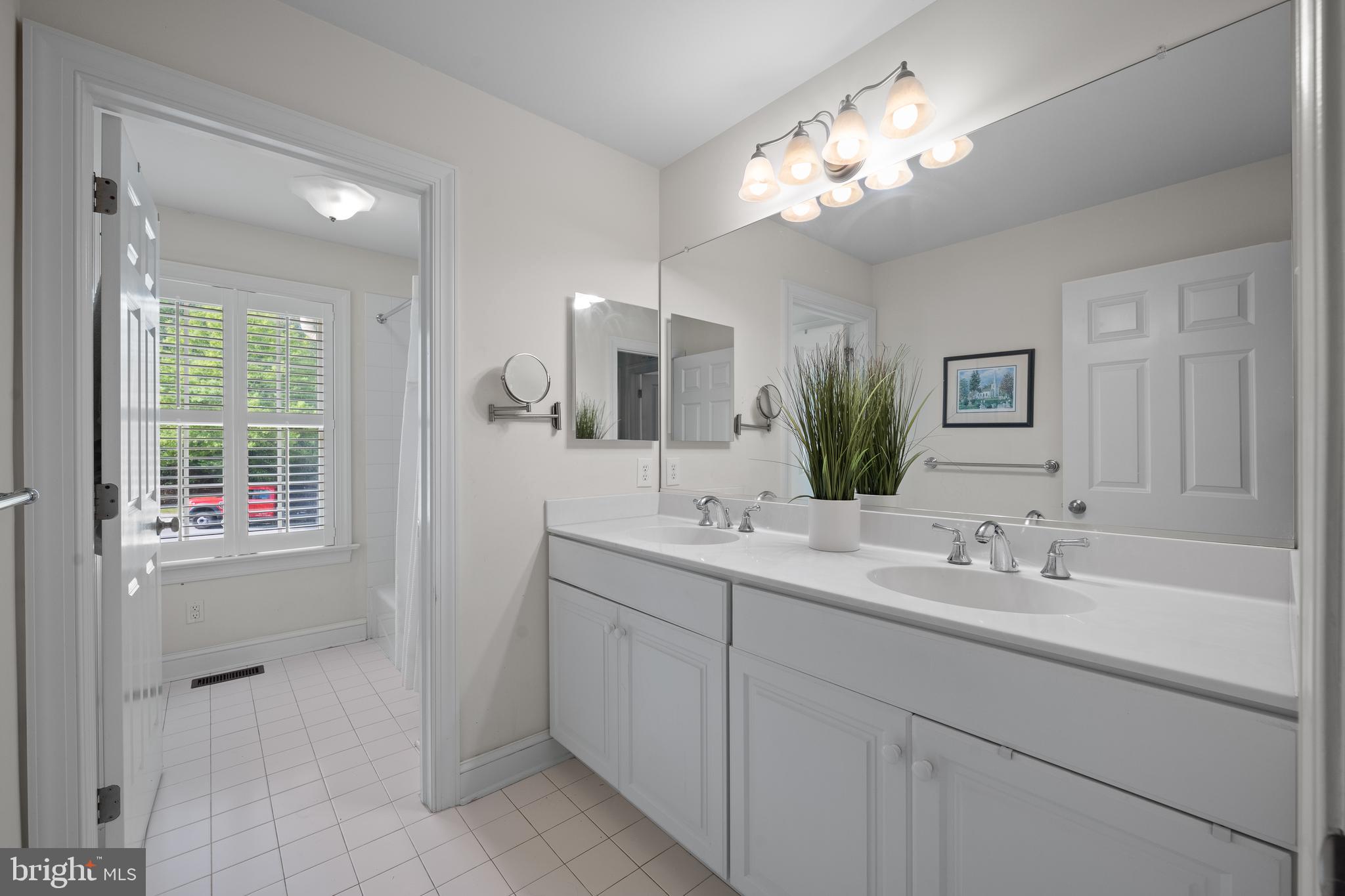 360 Trillium Lane Wayne, PA 19087 - Photo 25 of 41 Bathroom