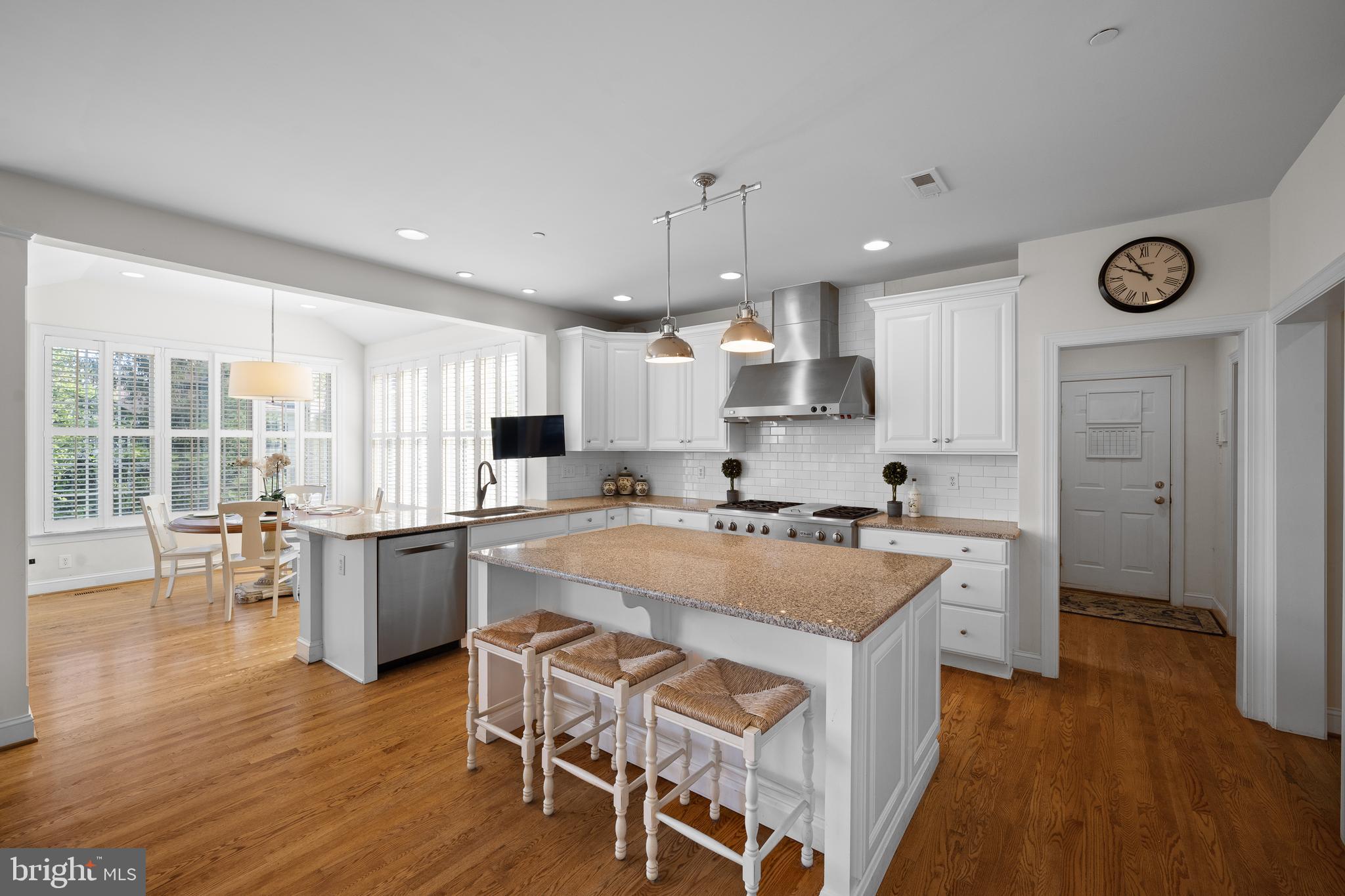 360 Trillium Lane Wayne, PA 19087 - Photo 9 of 41 Kitchen