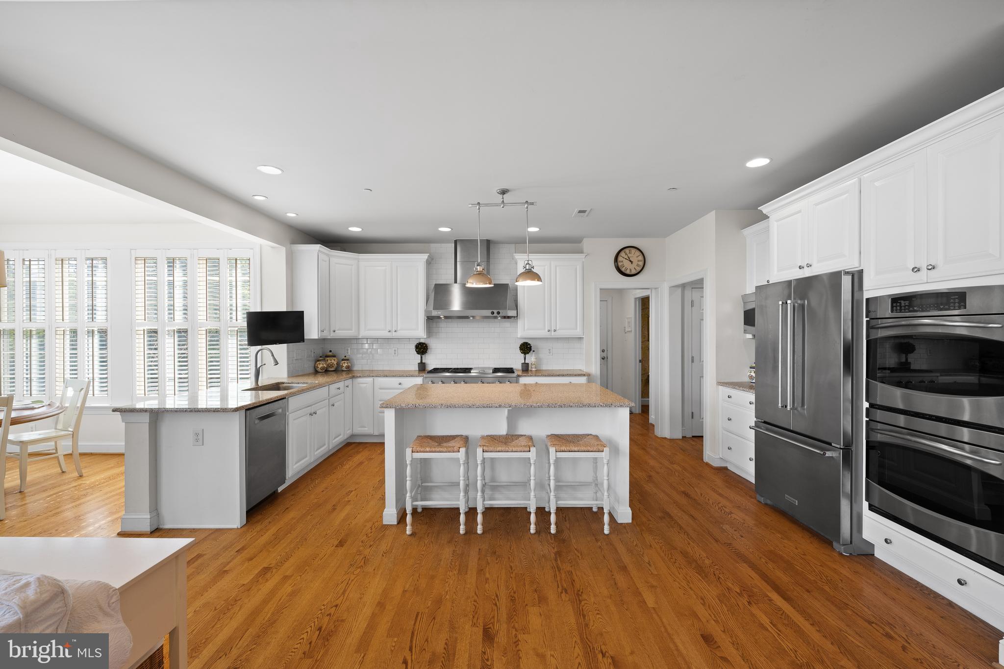 360 Trillium Lane Wayne, PA 19087 - Photo 10 of 41 Kitchen