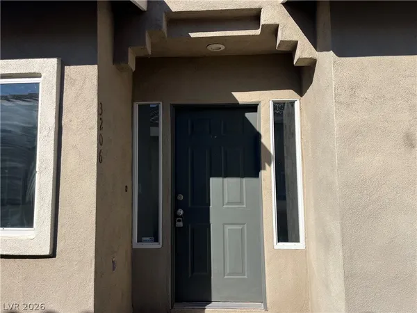 $1,695 | 3206 Mystic Ridge Court, Las Vegas, NV 89129