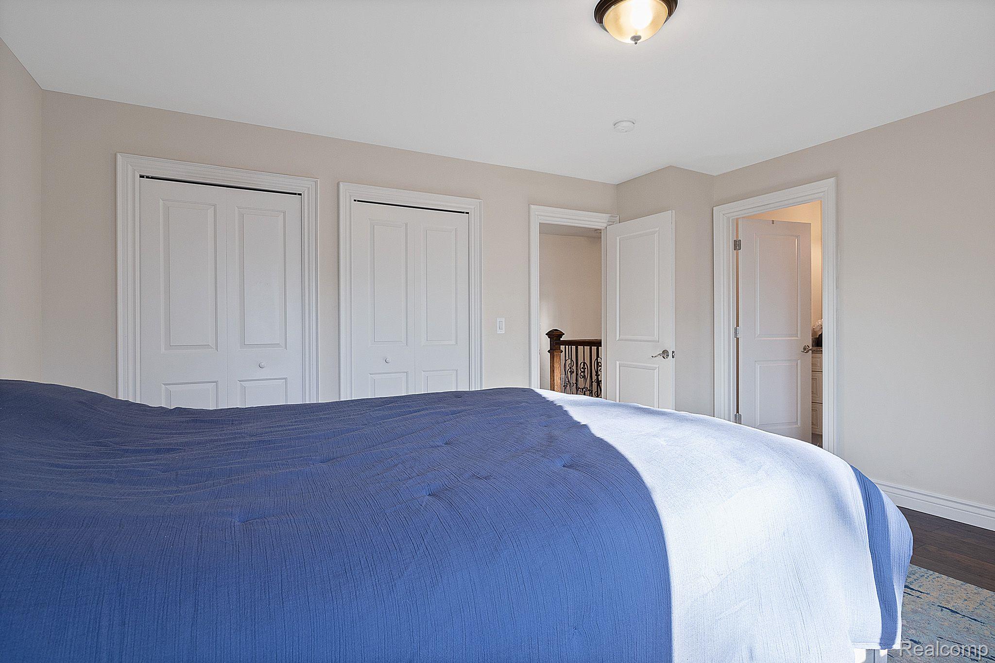 35335 Spring Hill Road Farmington, MI 48331 - Photo 22 of 48 Gallery Image 22
