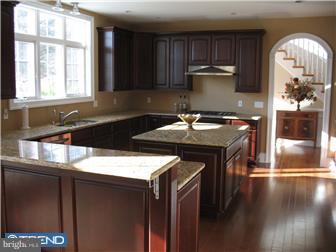948 Newtown Road Berwyn, PA 19312 - Photo 4 of 12