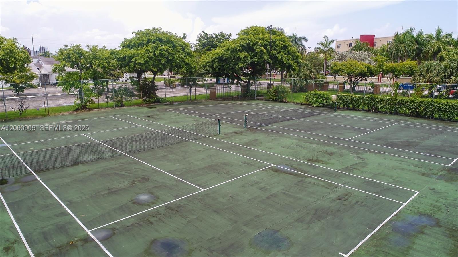 18304 Northwest 68th Avenue, Unit L Hialeah, FL 33015 - Photo 28 of 30