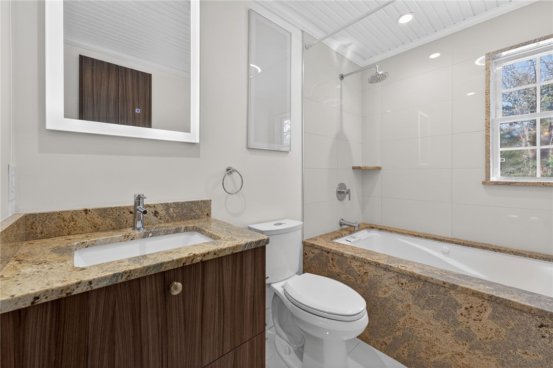 144 Richmond Townhouse Road Richmond, RI 02812 - Photo 21 of 43