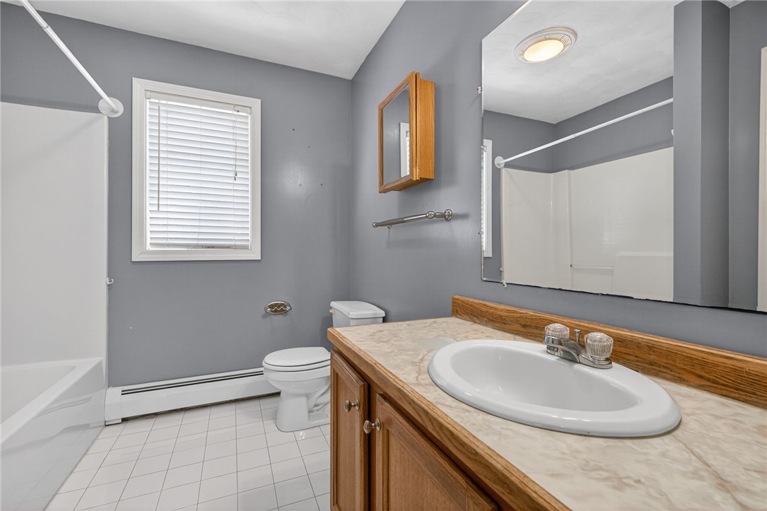 144 Richmond Townhouse Road Richmond, RI 02812 - Photo 30 of 43 Full bath- tub & shower 2nd floor