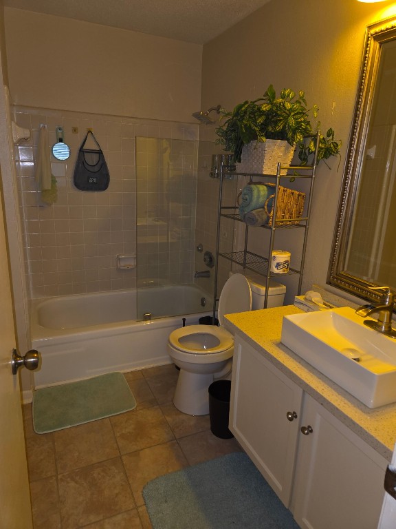 2277 South Kirkwood Road, Unit 902 Houston, TX 77077 - Photo 7 of 9 2nd Bathroom