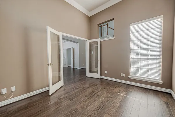 a view of livingroom with hardwood floor and window