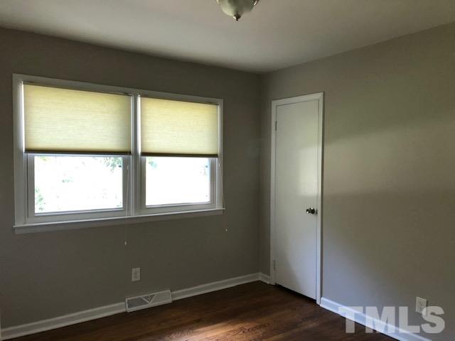 528 East Millbrook Road Raleigh, NC 27609 - Photo 15 of 20