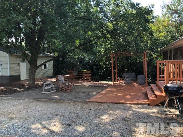 528 East Millbrook Road Raleigh, NC 27609 - Photo 18 of 20