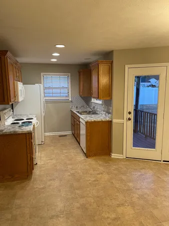 $1,800 | 1604 Baucom Drive, Columbia, TN 38401