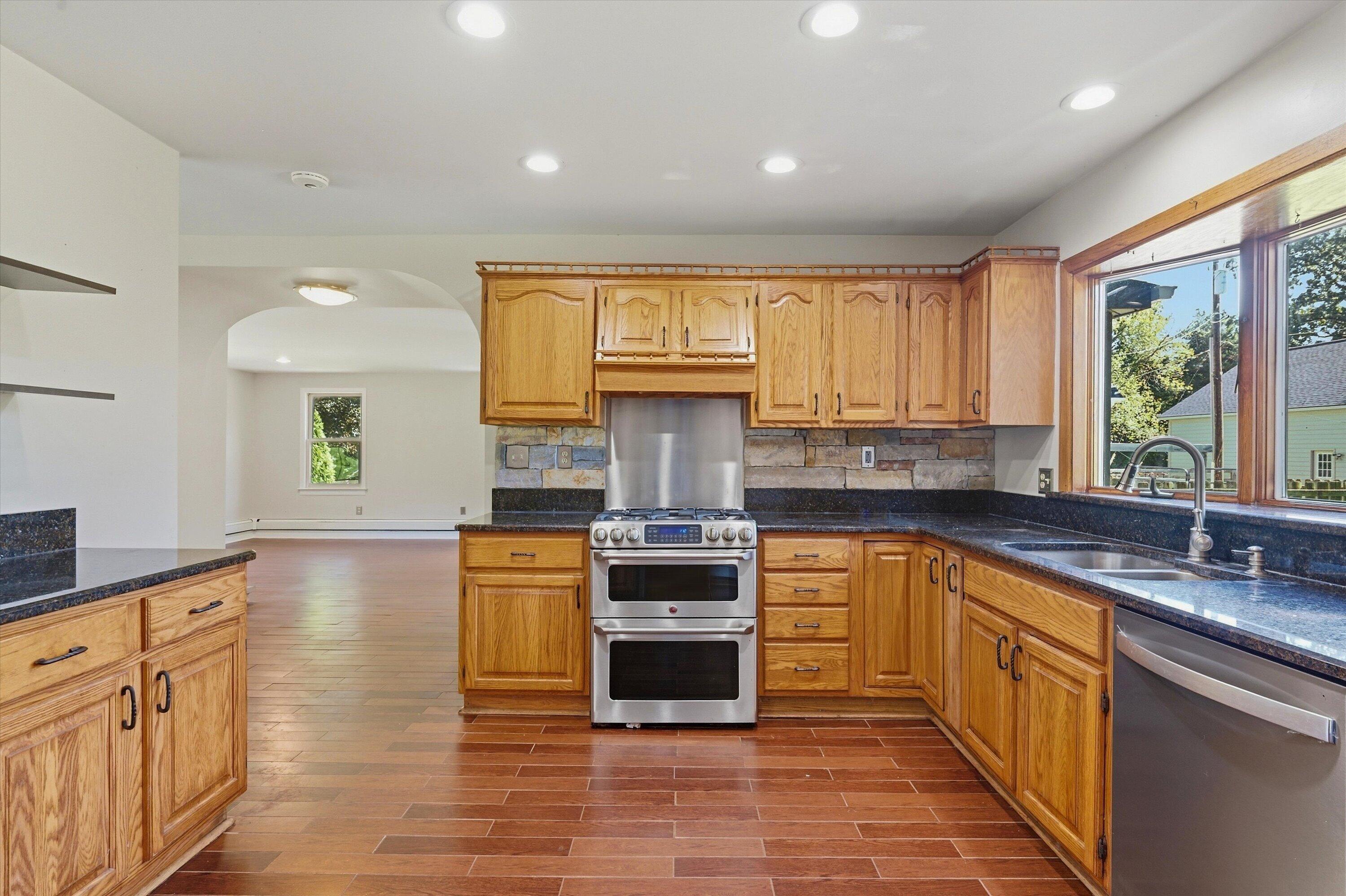 2785 Pearson Road Milford, MI 48380 - Photo 9 of 42 2785_Pearson_28