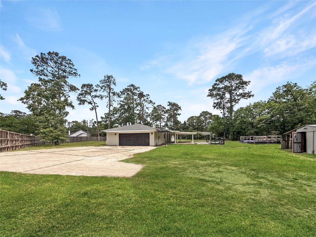 3706 Roberts Boulevard Baytown, TX 77521 - Photo 22 of 22 a view of backyard with green space