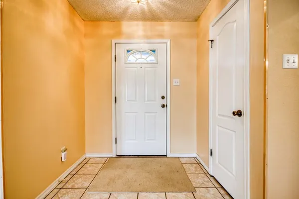 $1,700 | 2408 Oak Brook Drive, Portland, TX 78374