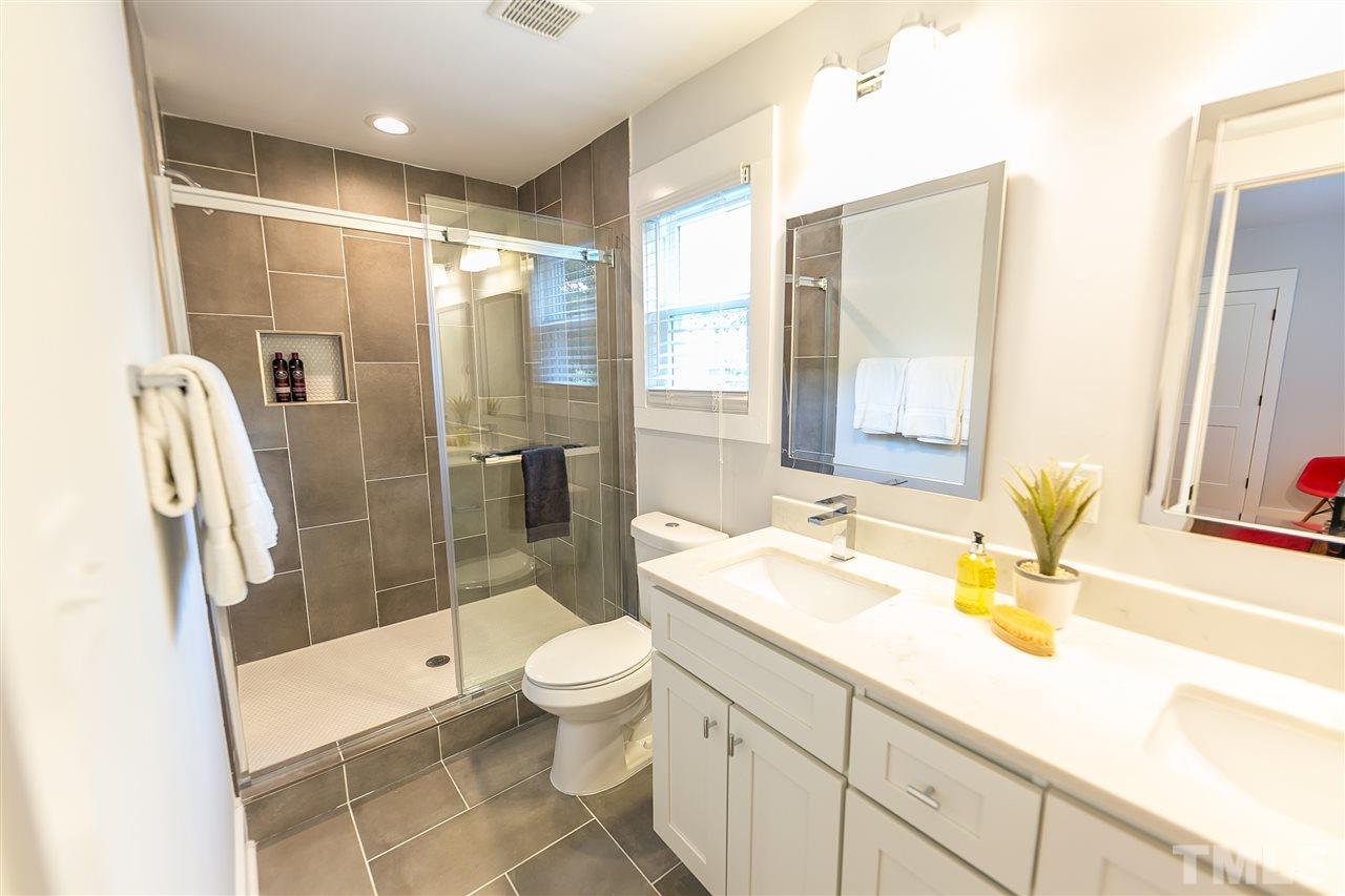 805 Coleman Street Raleigh, NC 27610 - Photo 11 of 17