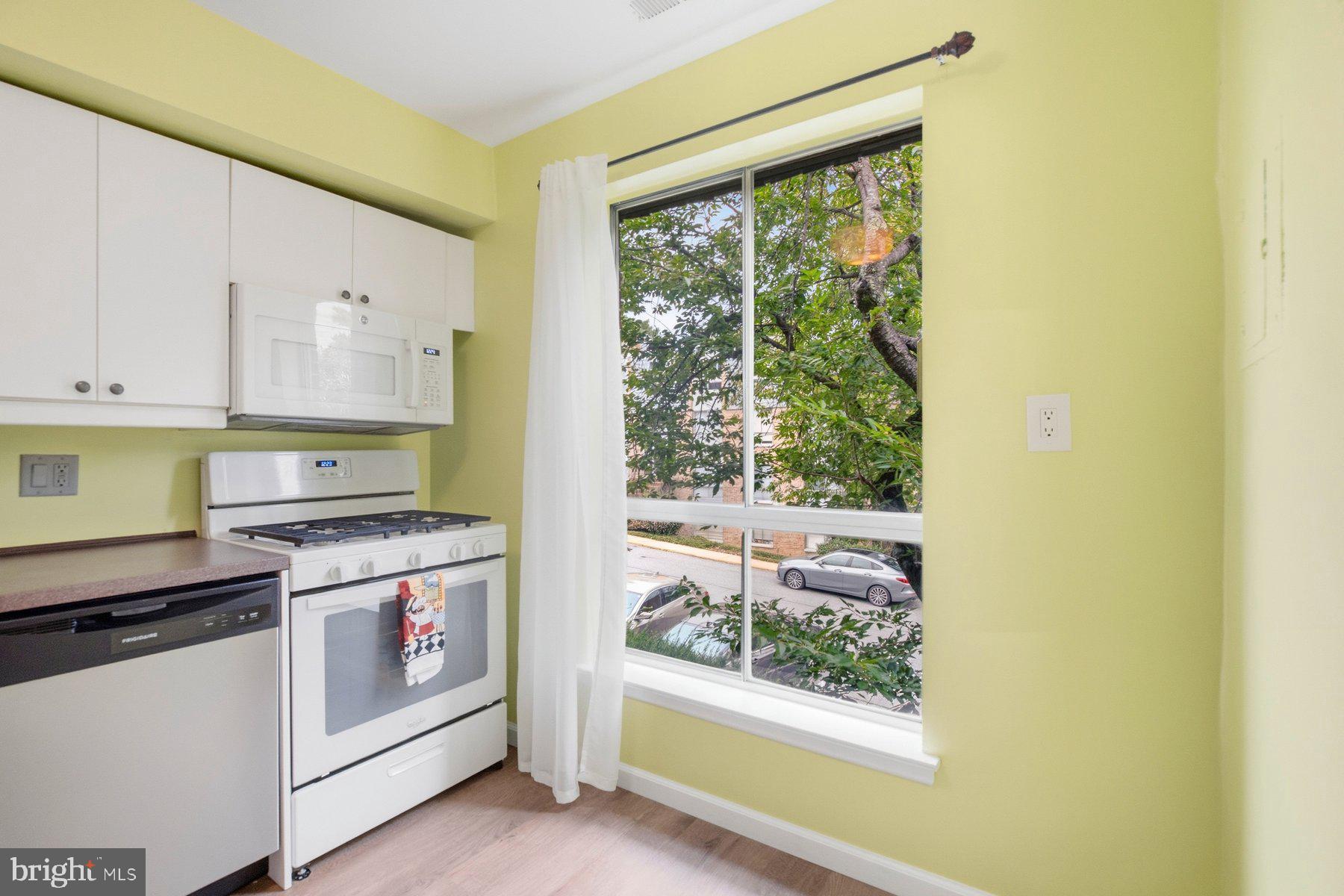 3932 Bel Pre Road, Unit 39326 Silver Spring, MD 20906 - Photo 6 of 28 Gallery Image 6