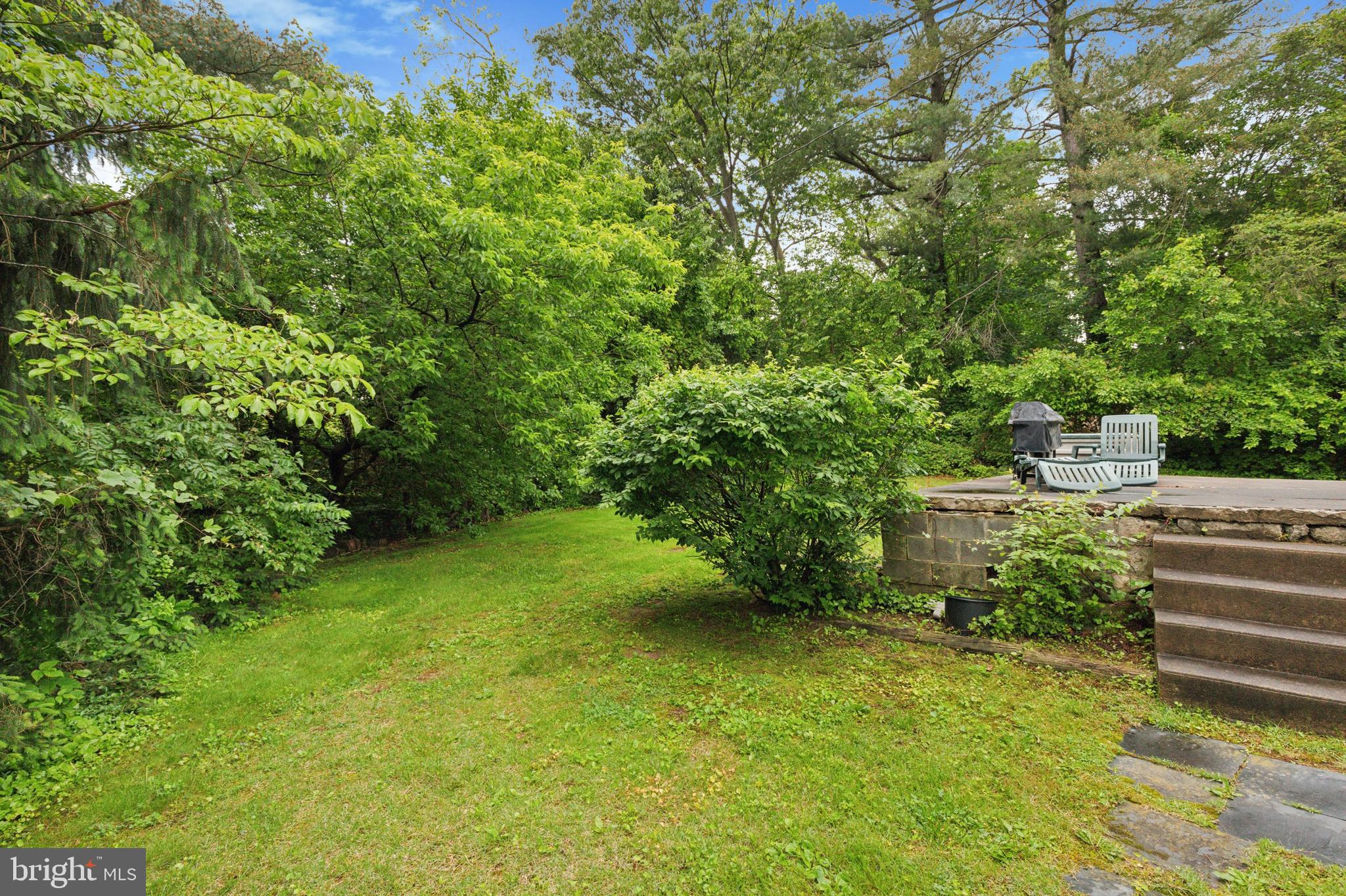 340 Ainslie Road Huntingdon Valley, PA 19006 - Photo 23 of 25