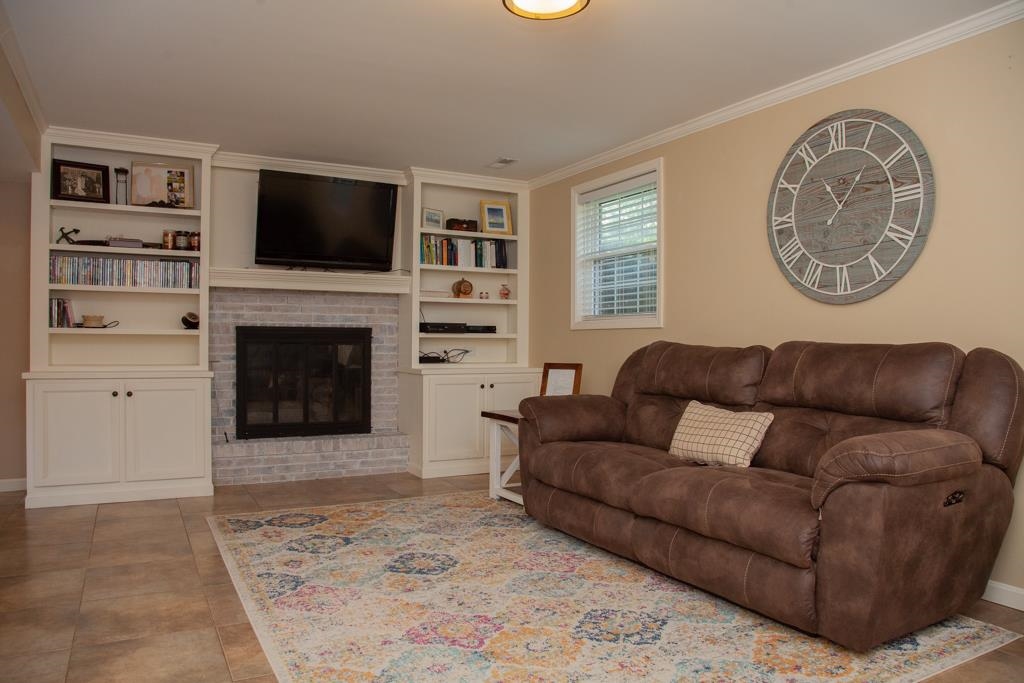 7788 Ridgemont Drive Newburgh, IN 47630 - Photo 21 of 31 Gallery Image 21