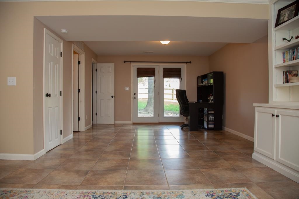 7788 Ridgemont Drive Newburgh, IN 47630 - Photo 23 of 31 Gallery Image 23