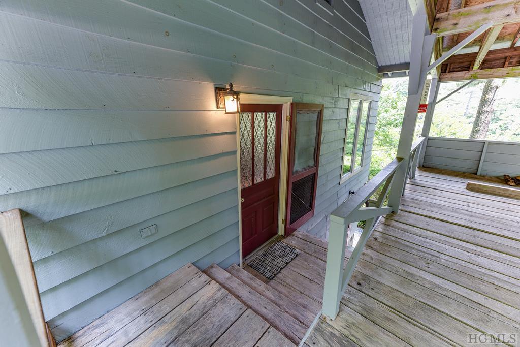 191 Sequoyah Ridge Road Highlands, NC 28741 - Photo 5 of 43 Gallery Image 5
