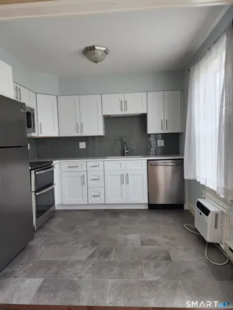 $2,500 | 52 Glen Ridge Court, Unit 52, New Milford, CT 06776