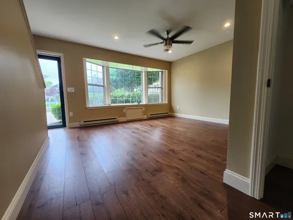 $2,500 | 52 Glen Ridge Court, Unit 52, New Milford, CT 06776