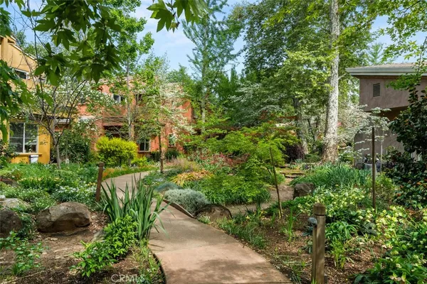 $475,000 | 1997 Wild Oak Lane, Chico, CA 95928