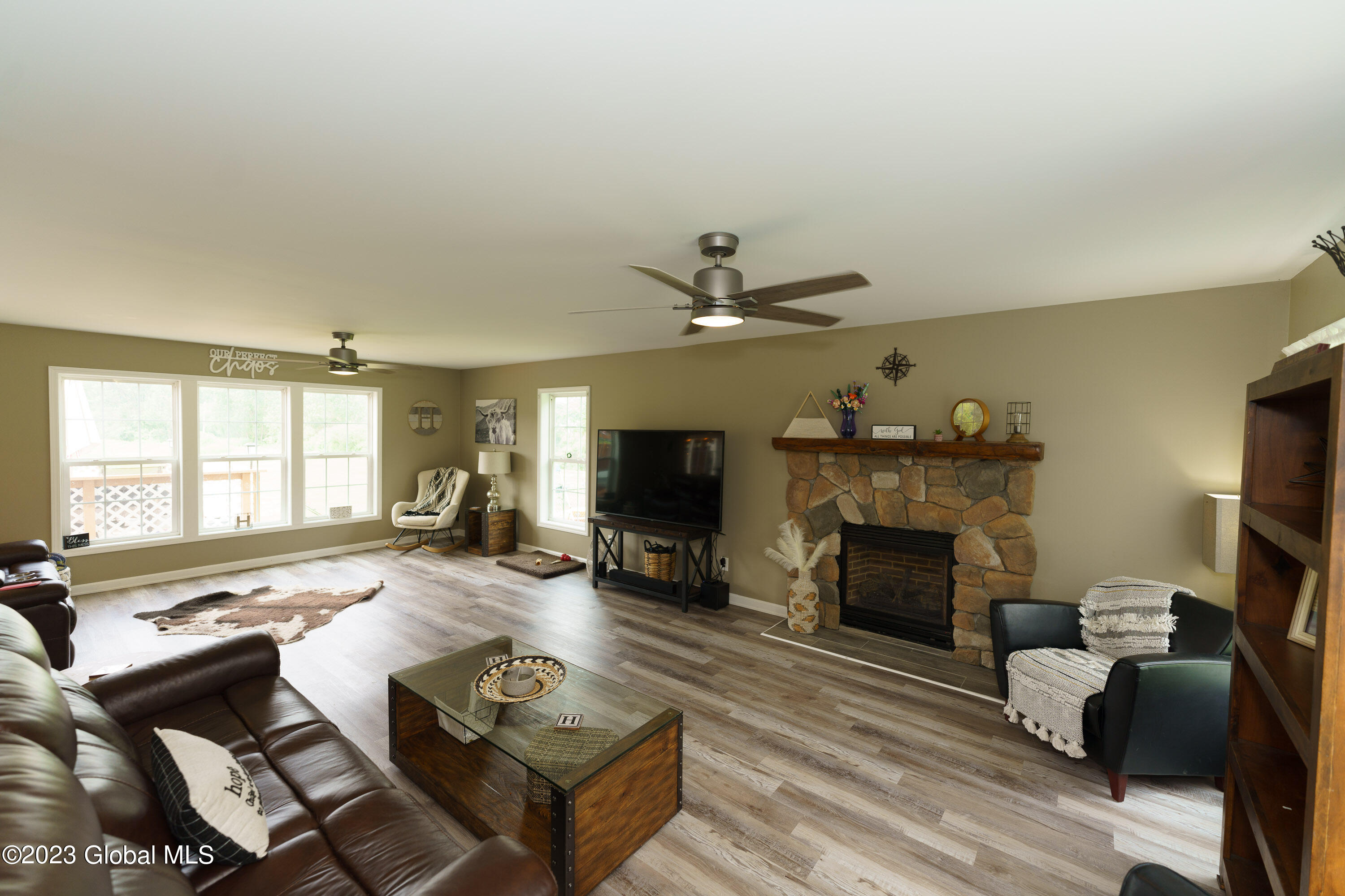 665 Tamarac Road Brunswick, NY 12180 - Photo 6 of 54 2 Livingroom 1