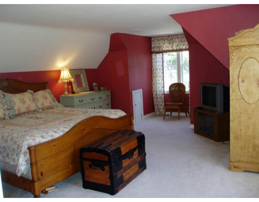 131 Bent Road Sudbury, MA 01776 - Photo 9 of 16