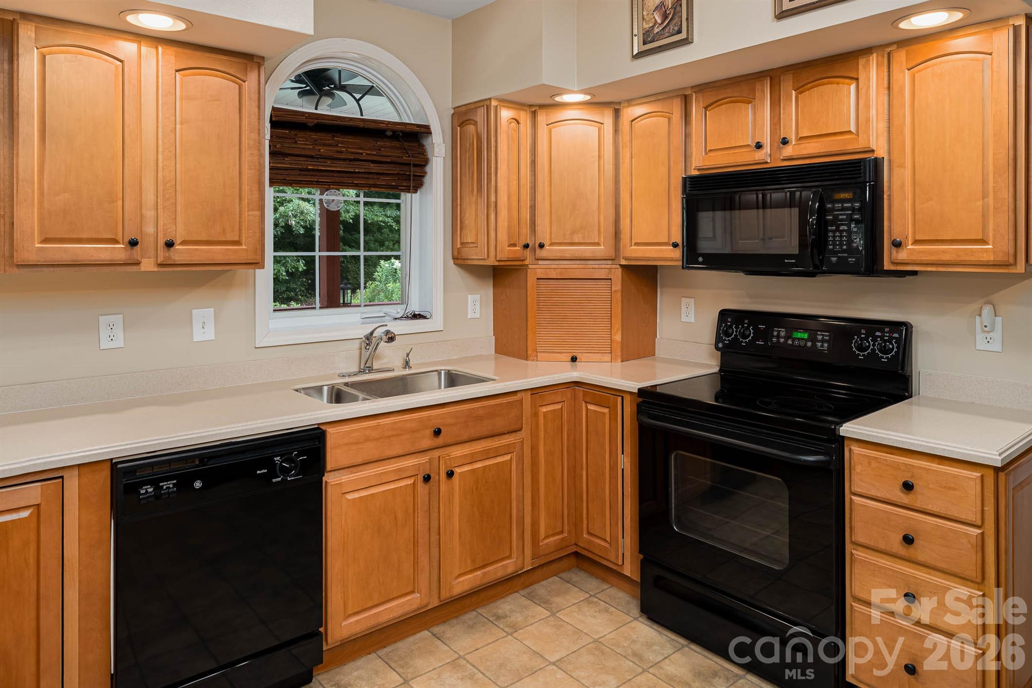 1697 Windswept Ridge Road Marshall, NC 28753 - Photo 12 of 48