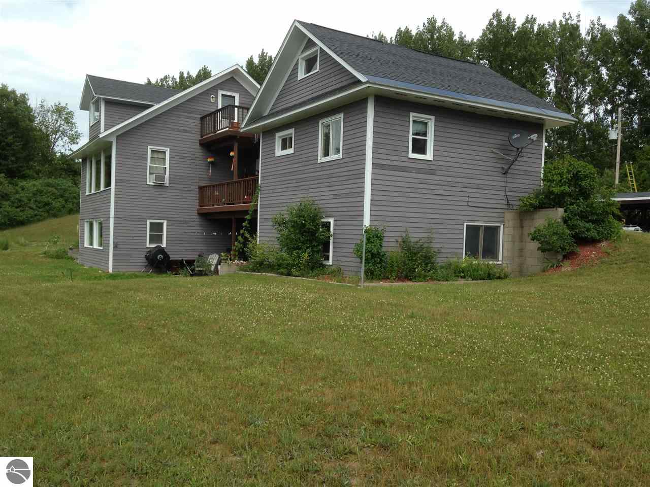 7200-7208 Barney Road Traverse City, MI 49684 - Photo 1 of 16 1735523.JPG