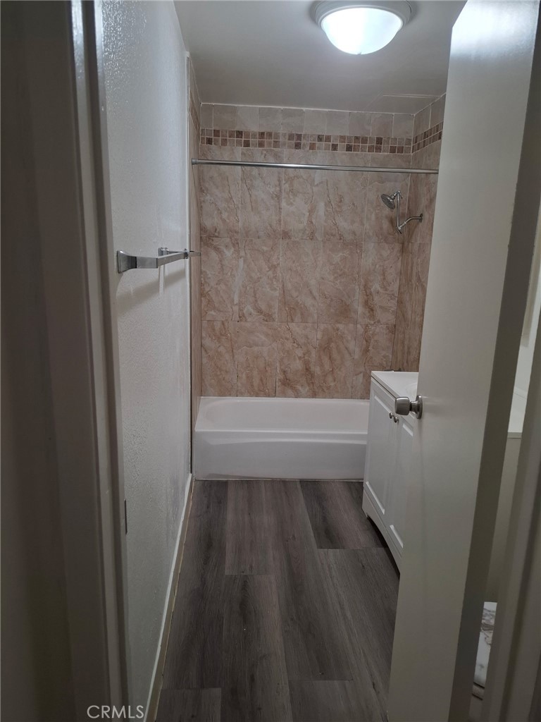 1040 West Reeve Street Compton, CA 90220 - Photo 6 of 11 Gallery Image 6