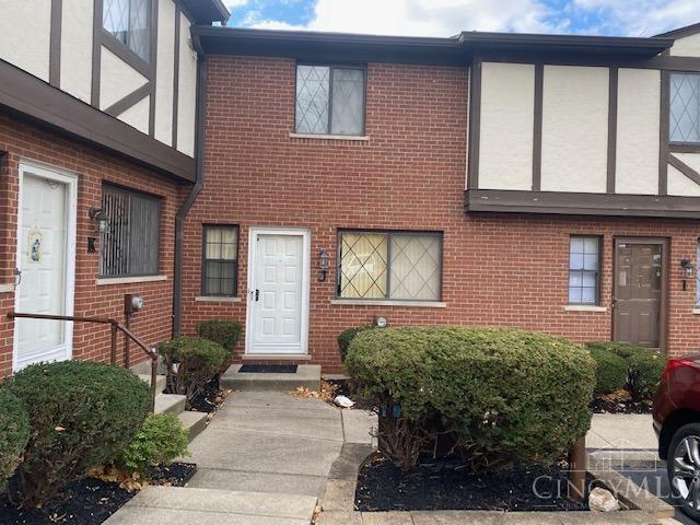 3313 North Bend Road, Unit 5 Cincinnati, OH 45239 - Photo 1 of 39