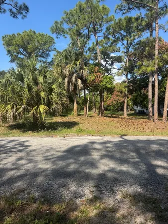 $165,000 | 5866 Southeast Wesley Avenue, Stuart, FL 34997