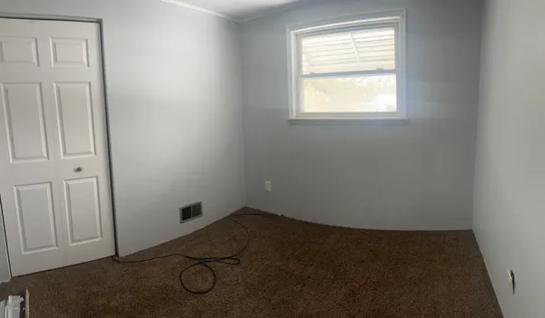 $1,800 | 8498 Trinity Street, Detroit, MI 48228