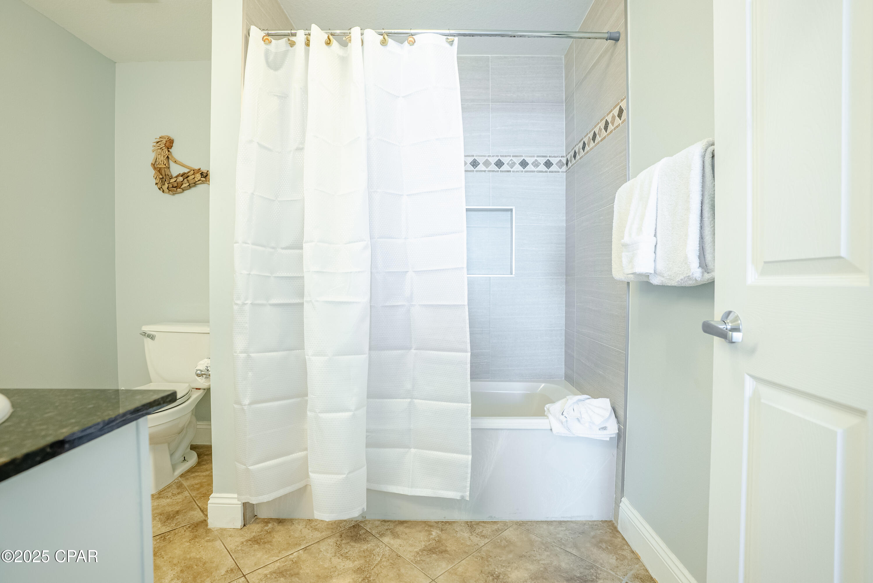 15817 Front Beach Road, Unit 11708 Panama City Beach, FL 32413 - Photo 35 of 73