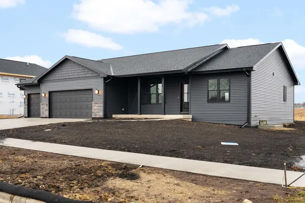 $474,900 | 110 Windmill Ridge Road, Evansville, WI 53536