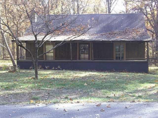 8593 Georgetown Road Columbus, IN 47201 - Photo 3 of 7