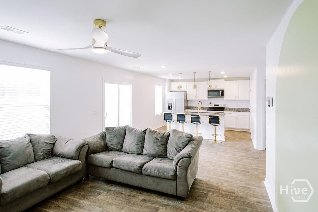 123 Skylark Road Bloomingdale, GA 31302 - Photo 5 of 22