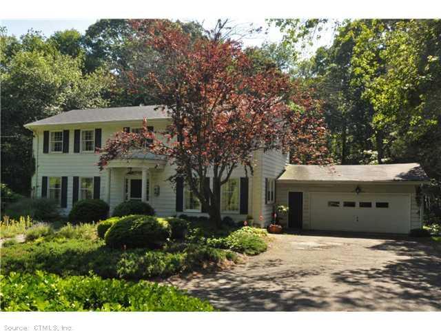 72 Neck Road Old Lyme, CT 06371 - Photo 1 of 1 Exterior Front.