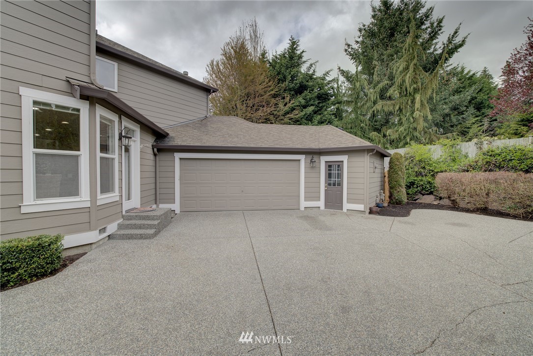 18709 33rd Avenue Southeast Bothell, WA 98012 - Photo 22 of 25 Gallery Image 22