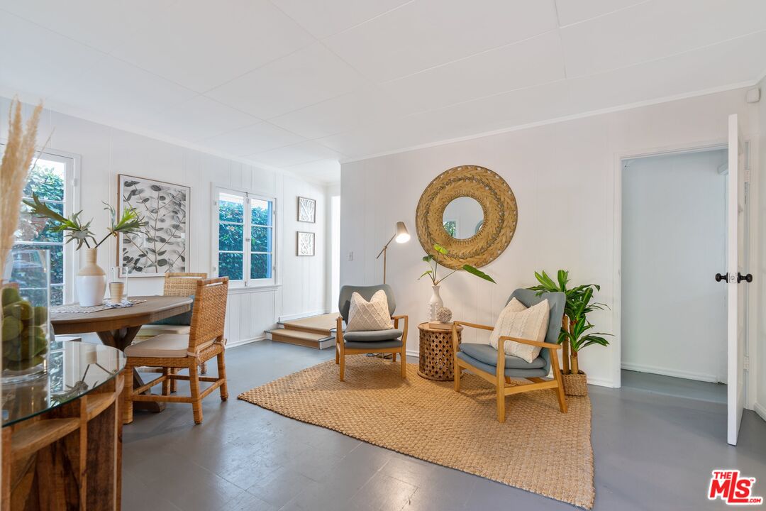 206 West Channel Road Santa Monica, CA 90402 - Photo 11 of 29 Gallery Image 11