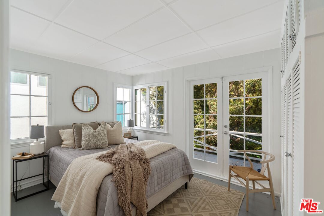 206 West Channel Road Santa Monica, CA 90402 - Photo 22 of 29 Gallery Image 22