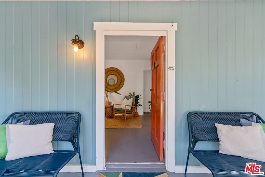 206 West Channel Road Santa Monica, CA 90402 - Photo 9 of 29 Gallery Image 9